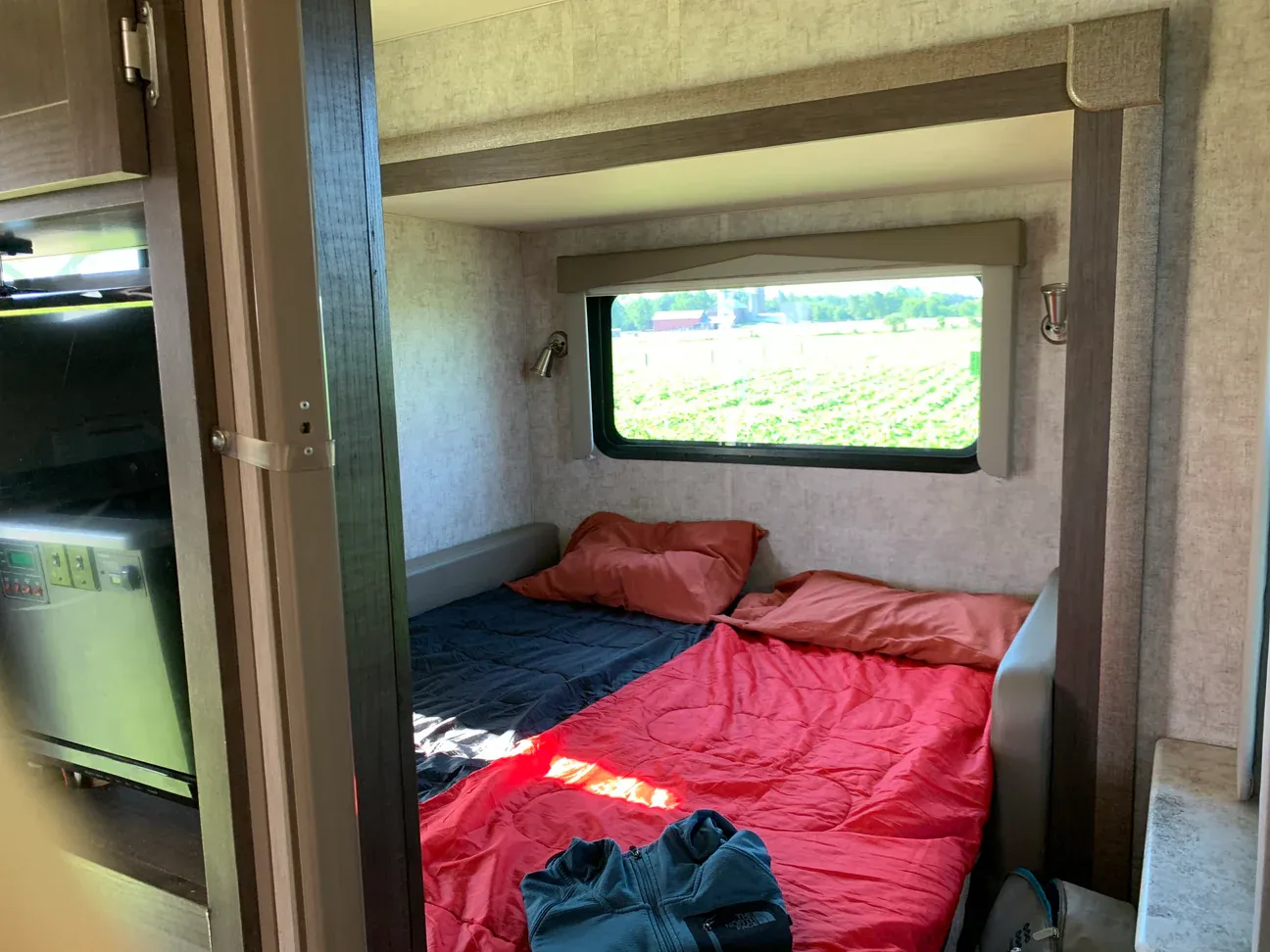Slide-Out Queen Bed