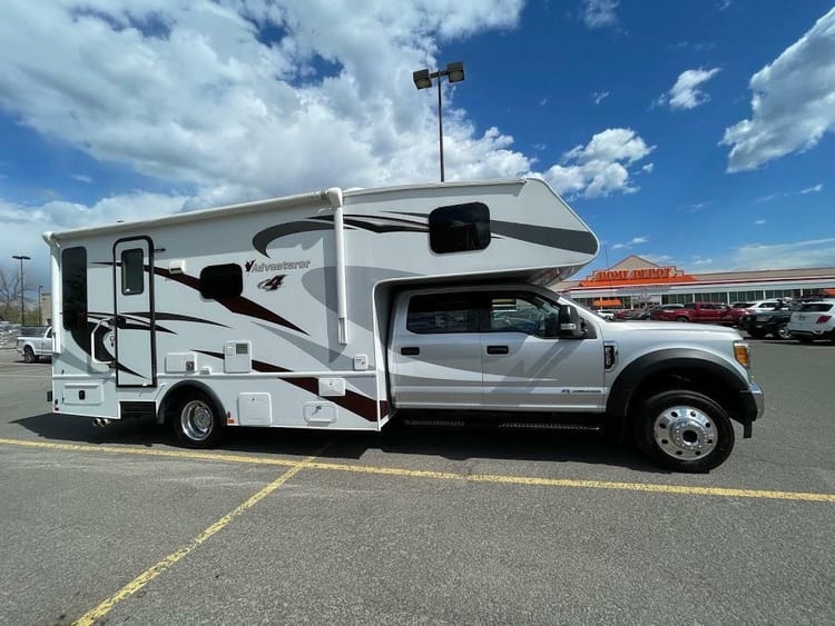 That Parkdale RV is now ready for rent!