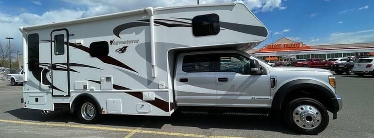 That Parkdale RV is now ready for rent!